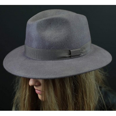 Fedoras Traveller Cavalier Wool Felt Fedora Hat - Gris - CL187IT3CQK $39.11