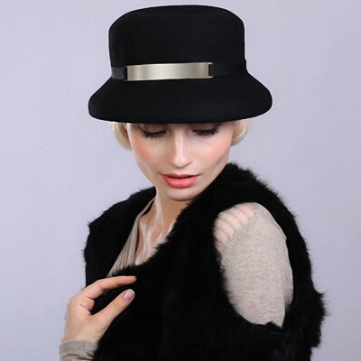 Bucket Hats Women's Metal Belt Wool Felt Bucket Hat - Black - CX12MCI86MN $38.45